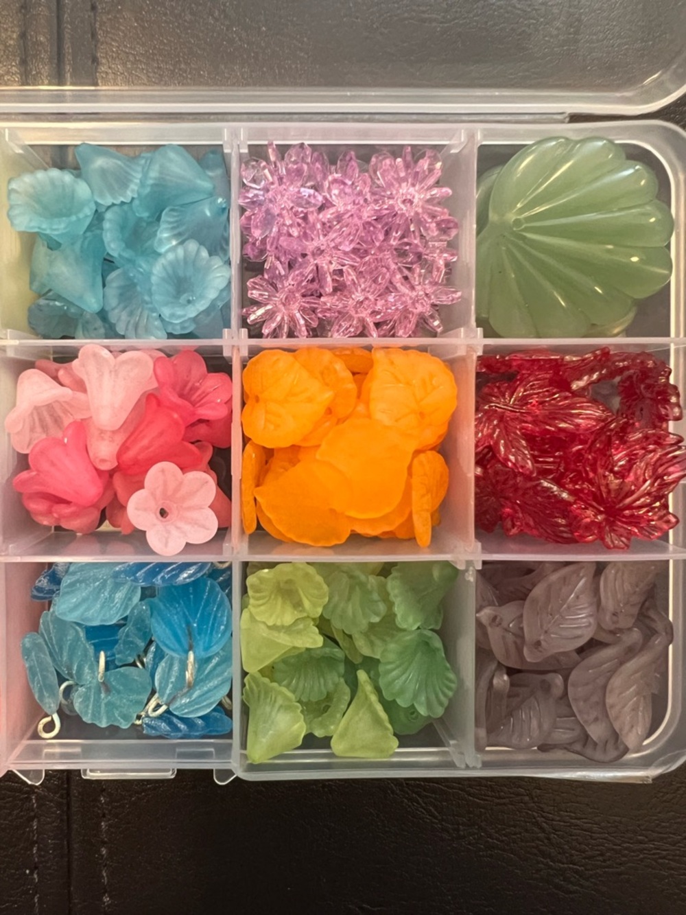 Craft Beads, PETAL & LEAF - DON’T SNIFF, Jewelry Supplies, loose bulk beads - Picture 5 of 8